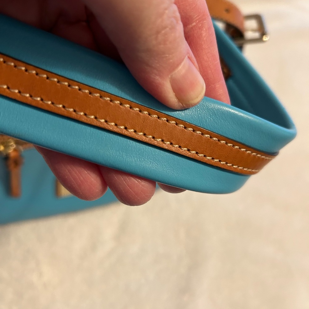 Dooney & Bourke Leather Turquoise Shoulder Bag with brown trim - Picture 4 of 13